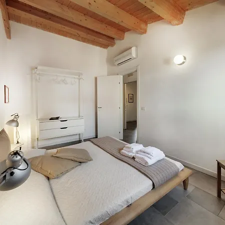 Siciliacasevacanze - La Mancina